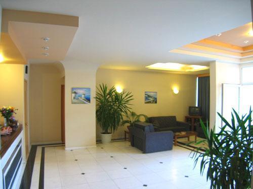 Creta Hotel Agios Nikolaos Exterior foto